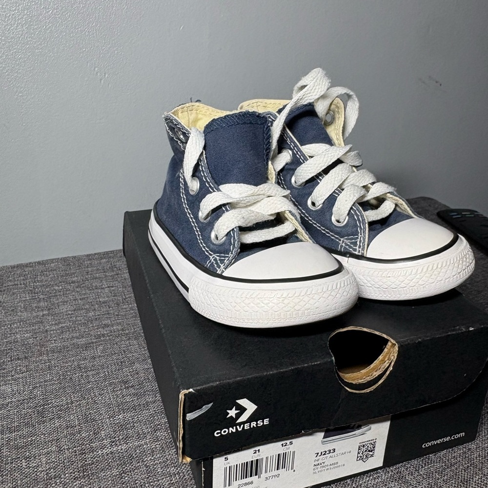 Converse Kids High-Top Sneakers - Dark Blue and White